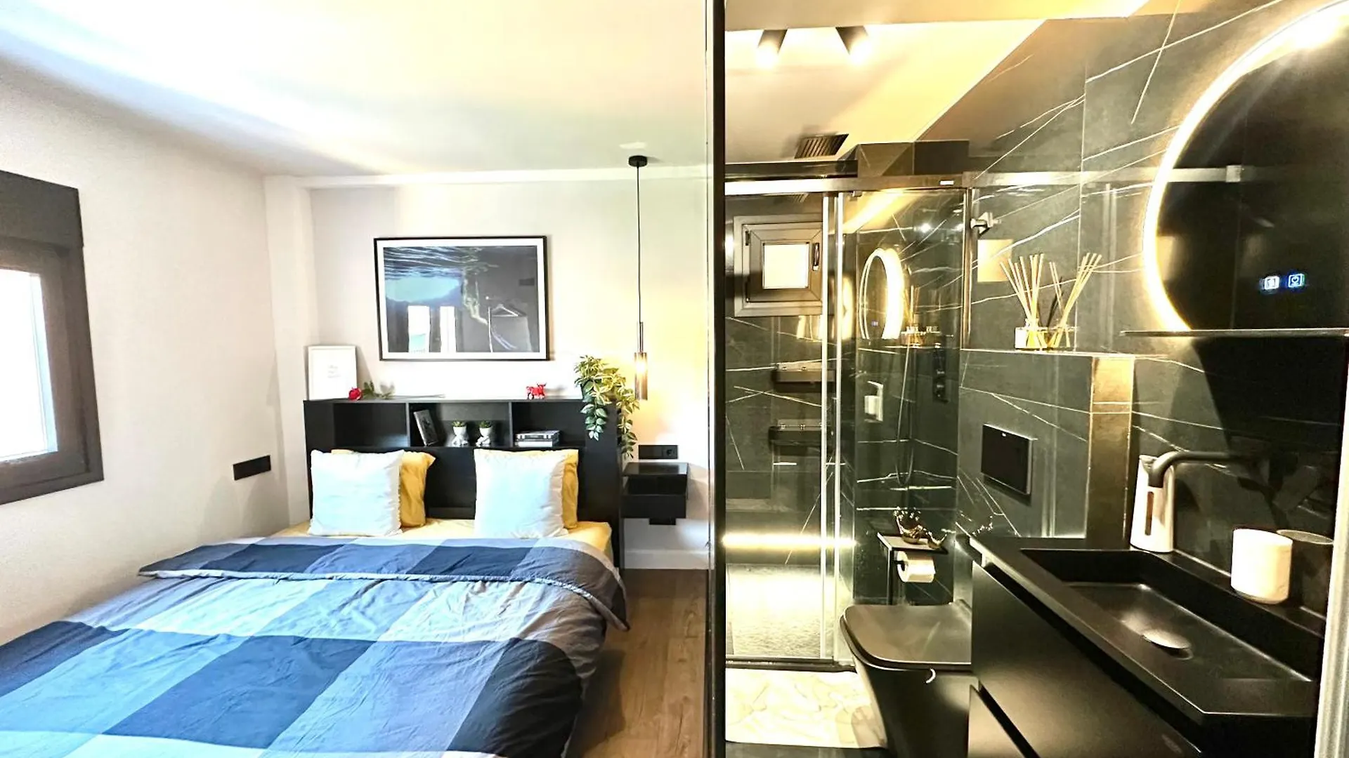 Malaga Most Lux Modern Apartment 0*,  Spain
