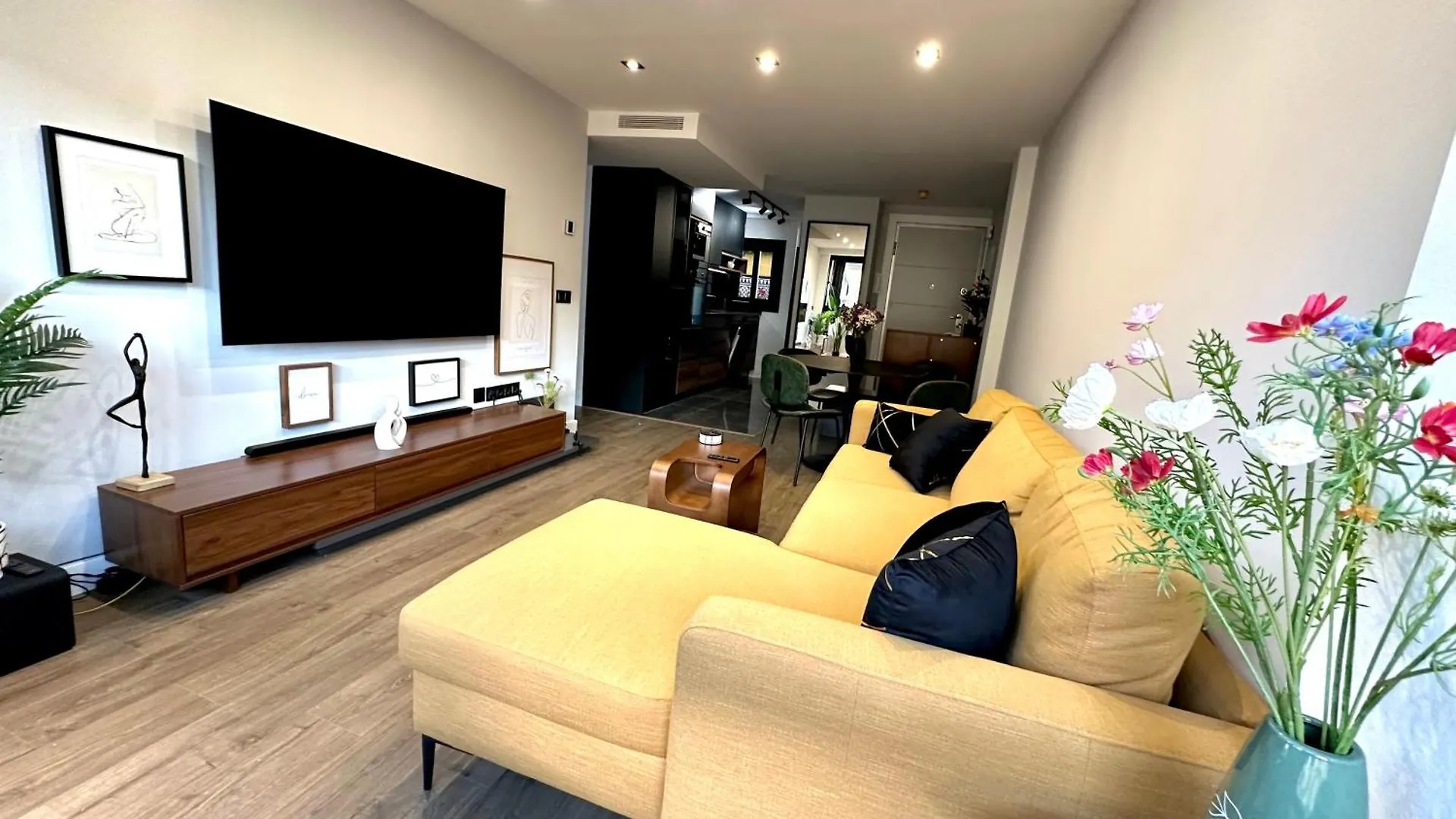 Malaga Most Lux Modern Apartment